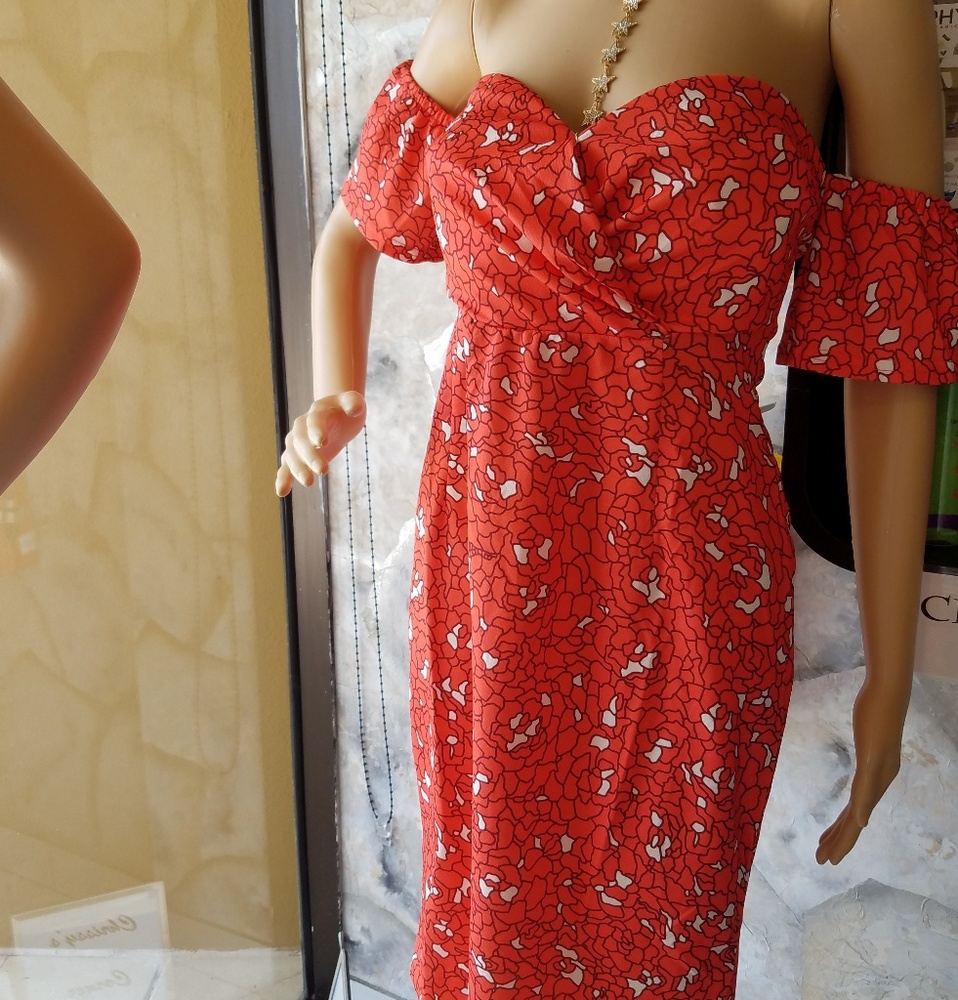 FORM FITTING DRESS - Picture 3 of 8